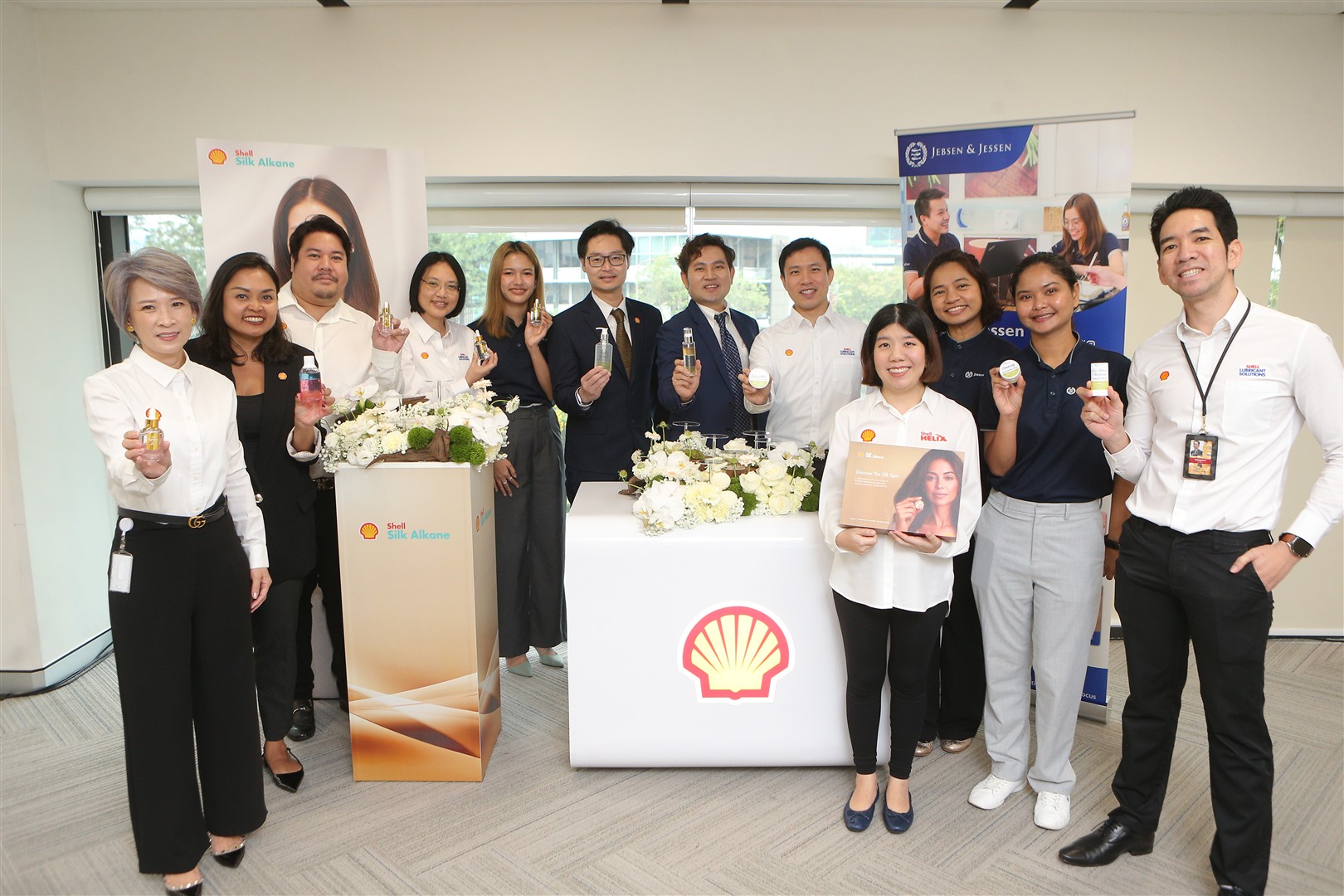 JJIT x Shell 2 Jebsen & Jessen Ingredients (Thailand) appointed as Shell’s first official distributor for Shell Silk Alkane in Thailand